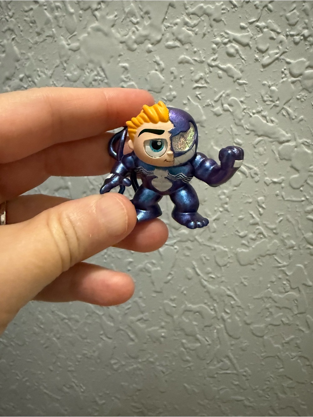 Marvel Series Venom Doorable